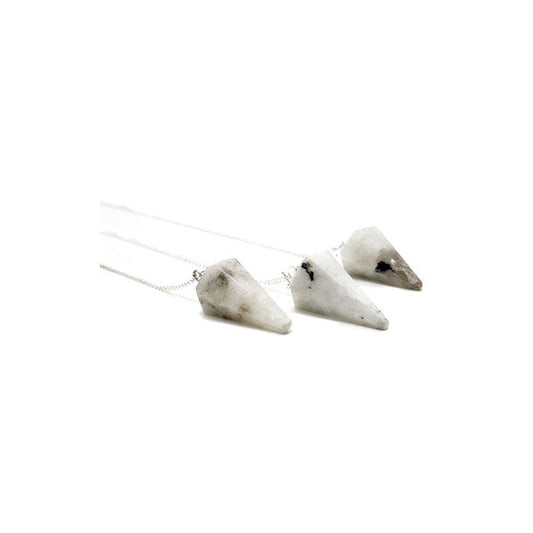 Colar com Pêndulo de Pedra da Lua